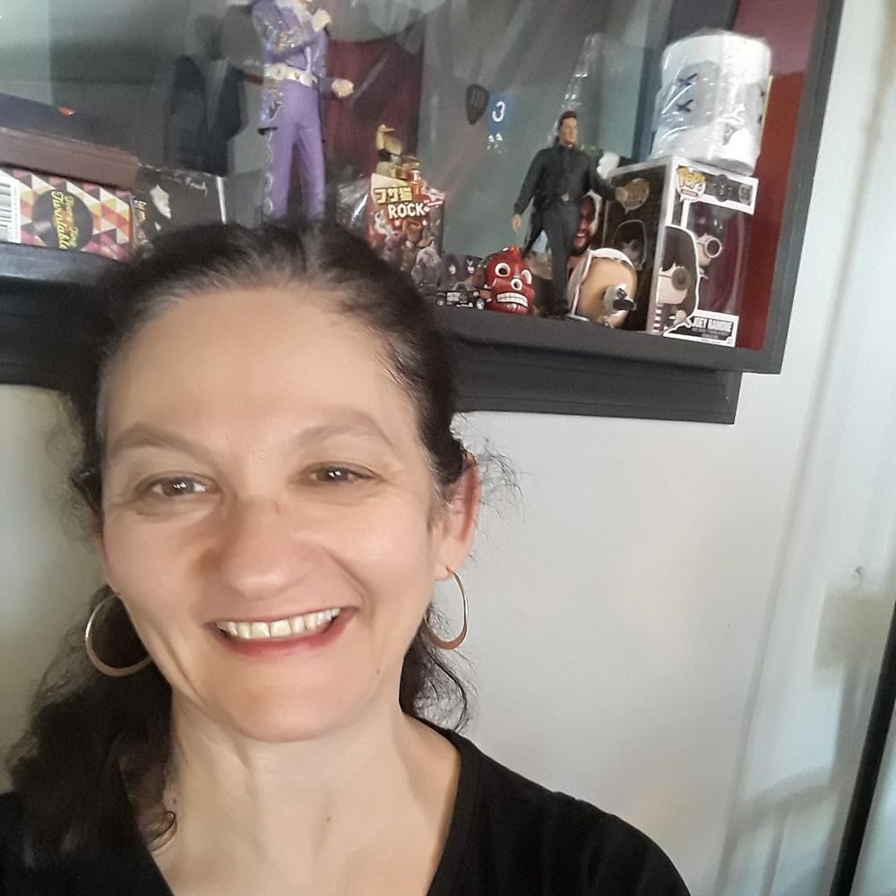 Meet your Posher, Lauren